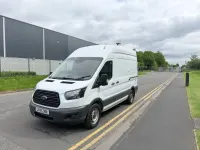 Usado Ford Transit 130 HP (95 kW) 2018 Branco Van