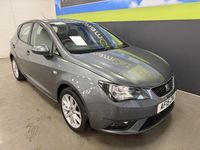 Usado Seat Ibiza 85 CV (62 kW) 2015 Gris Utilitario