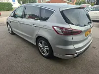 Used Ford S-MAX Titanium 180 HP (132 kW) 2017 Silver MPV