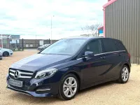 Used Mercedes B200 Premium 156 HP (114 kW) 2017 Blue Hatchback