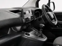 Used Toyota Proace Active 100 HP (73 kW) 2023 White MPV