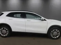 Used Mercedes GLA200 SE 156 HP (114 kW) 2019 White SUV