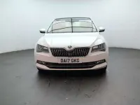 Used Skoda Superb LAURIN & KLEMENT 190 HP (139 kW) 2017 White Hatchback