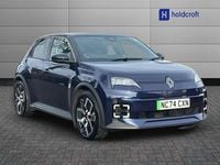 Used Renault R5 110 kW (150 HP) 2025 Blue/black  Hatchback