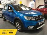 Used Dacia Sandero Lauréate 90 HP (66 kW) 2017 Blue Hatchback