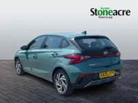 Used Hyundai i20 Advanced 100 HP (73 kW) 2025 Green Hatchback