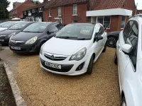 Used Vauxhall Corsa Edition 2014 White Hatchback
