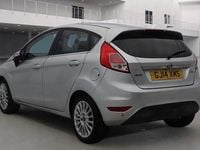 Used Ford Fiesta Titanium 125 HP (91 kW) 2014 Silver Hatchback