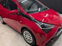 Second-hand Toyota Aygo X-play 72 CP (52 kW) 2020 Hatchback
