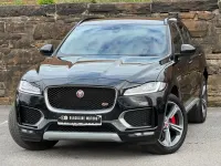 Usado Jaguar F-Pace Supercharged 381 HP (280 kW) 2018 Preto SUV