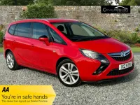 Usado Vauxhall Zafira Tourer SRi 140 HP (102 kW) 2016 Vermelho Monovolume