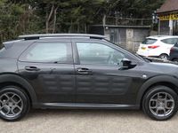 Usado Citroën C4 Cactus Feel 82 HP (60 kW) 2017 Preto Citadino