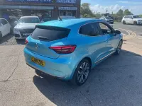 Used Renault Clio Version S 100 HP (73 kW) 2019 Blue Hatchback