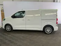 Usado Vauxhall Vivaro S 120 HP (88 kW) 2023 Branco Monovolume