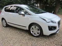 Used Peugeot 3008 Allure 2016 Polar white Hatchback