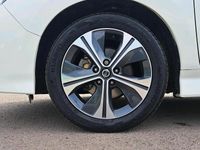 Used Nissan Leaf Tekna 108 kW (148 HP) 2019 White Hatchback