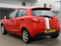 Used Mazda 2 75 HP (55 kW) 2014 Red Hatchback