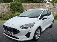 Used Ford Fiesta Titanium 125 HP (91 kW) 2023 White Hatchback