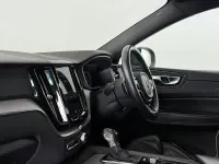 Used Volvo XC60 R-Design 190 HP (139 kW) 2019 SUV