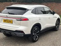 Used MG HS SE 170 HP (125 kW) 2025 White SUV