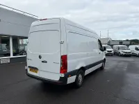 Used Mercedes Sprinter Progressive 148 HP (108 kW) 2023 White Van