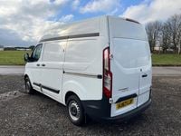Used Ford Transit Custom 105 HP (77 kW) 2017 White Van