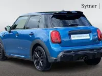 Gebraucht Mini Cooper S Hatch 176 PS (129 kW) 2022 Blau Kleinwagen
