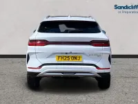 Usado BYD Seal 218 CV (160 kW) 2025 Blanco Familiar