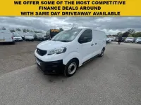 Begagnad Peugeot Expert Premium 2023 Vit Van