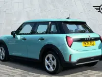 Used Mini Cooper Hatch 154 HP (113 kW) 2024 Green Hatchback