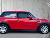 Used Mini ONE Classic 102 HP (75 kW) 2022 Chili red Hatchback