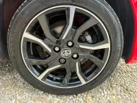 Used Toyota Yaris Sport 99 HP (72 kW) 2015 Red Hatchback