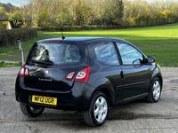 Used Renault Twingo Dynamique 75 HP (55 kW) 2012 Black Hatchback
