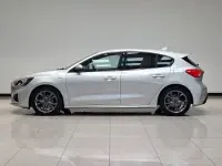 Used Ford Focus ST-Line 155 HP (114 kW) 2020 Silver Hatchback