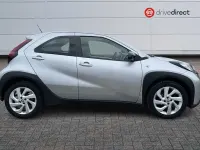 Used Toyota Aygo X PURE 72 HP (52 kW) 2022 Silver SUV