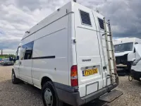 Begagnad Ford Transit 115 HK (84 kW) 2001 Vit Minibuss