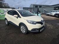 Usado Renault Captur Expression+ 90 HP (66 kW) 2014 Bege SUV