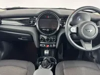 Gebraucht Mini Cooper Classic 136 PS (100 kW) 2022 Rot Kleinwagen