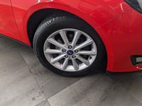 Used Ford Focus Titanium 120 HP (88 kW) 2015 Red Hatchback
