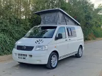 Used VW T5 85 HP (62 kW) 2005 White Van