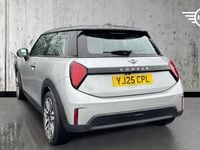 Usado Mini Cooper Hatch 113 kW (154 HP) 2025 Prateado Citadino