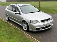 Used Vauxhall Astra 285 HP (209 kW) 2003 Silver Hatchback