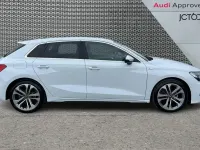 Nowe Audi A3 S-Line 147 KM (108 kW) 2025 Biały Hatchback