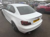Used BMW 118 Coupé Sport Line 143 HP (105 kW) 2013 White Coupe