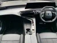Second-hand Peugeot e-3008 GT 152 kW (207 CP) 2025 Gri SUV
