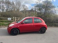 Begagnad Nissan Micra 80 HK (58 kW) 2007 Röd Halvkombi