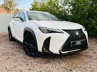 Used Lexus UX E-FOUR 184 HP (135 kW) 2019 White SUV