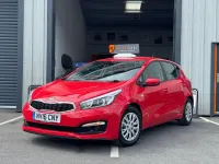 Używany Kia Ceed 2016 Czerwony Hatchback
