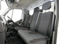 Used Vauxhall Movano 130 HP (95 kW) 2018 White MPV