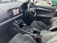 Used Skoda Karoq SE L 147 HP (108 kW) 2023 Moon white metallic SUV